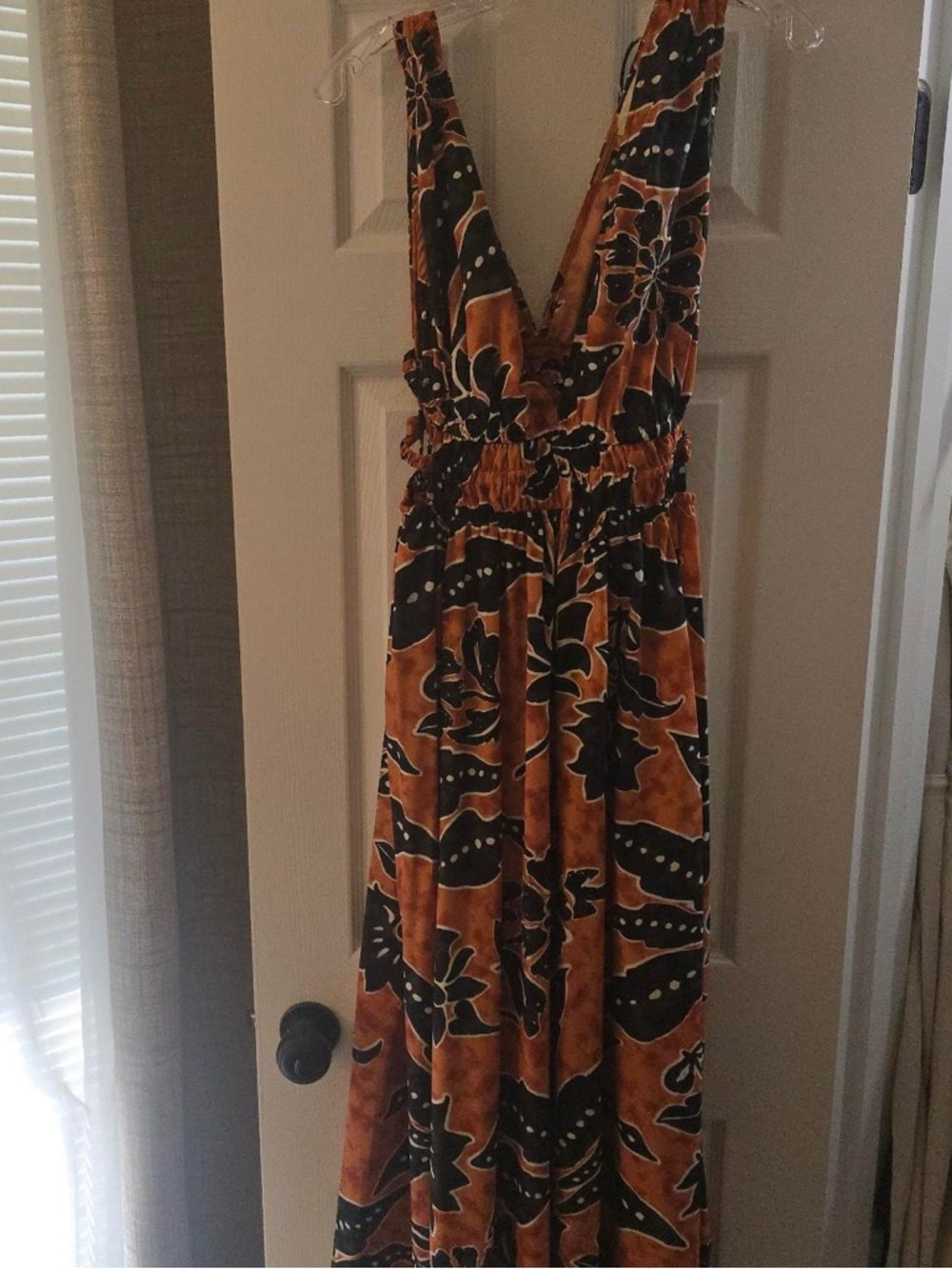 Sleeveless V-Neck Floral Maxi Dress in Rust and Black